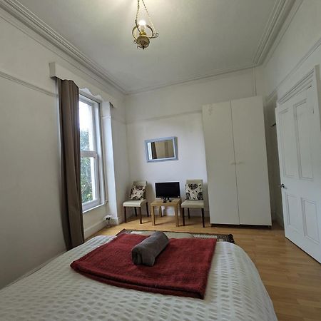 Ensuite Basic Room Budget Sketty 5 Swansea Eksteriør bilde